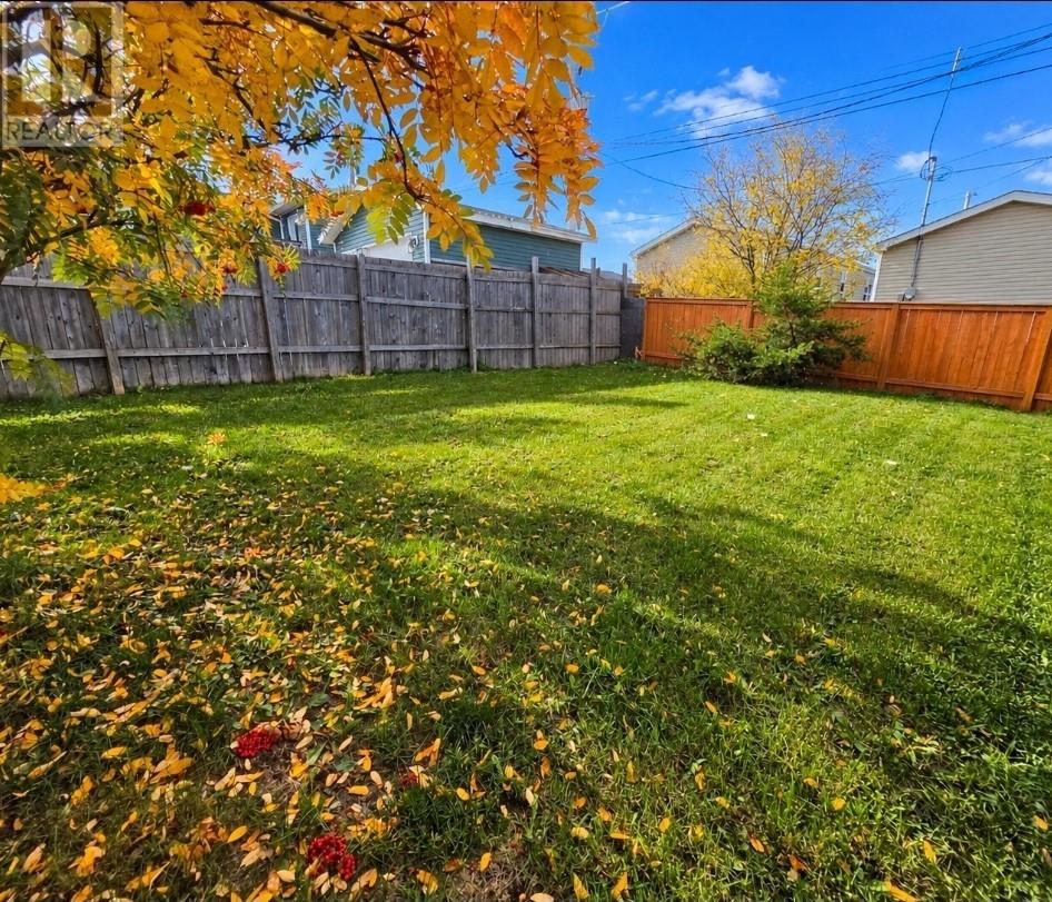 5 Squires Avenue - 3