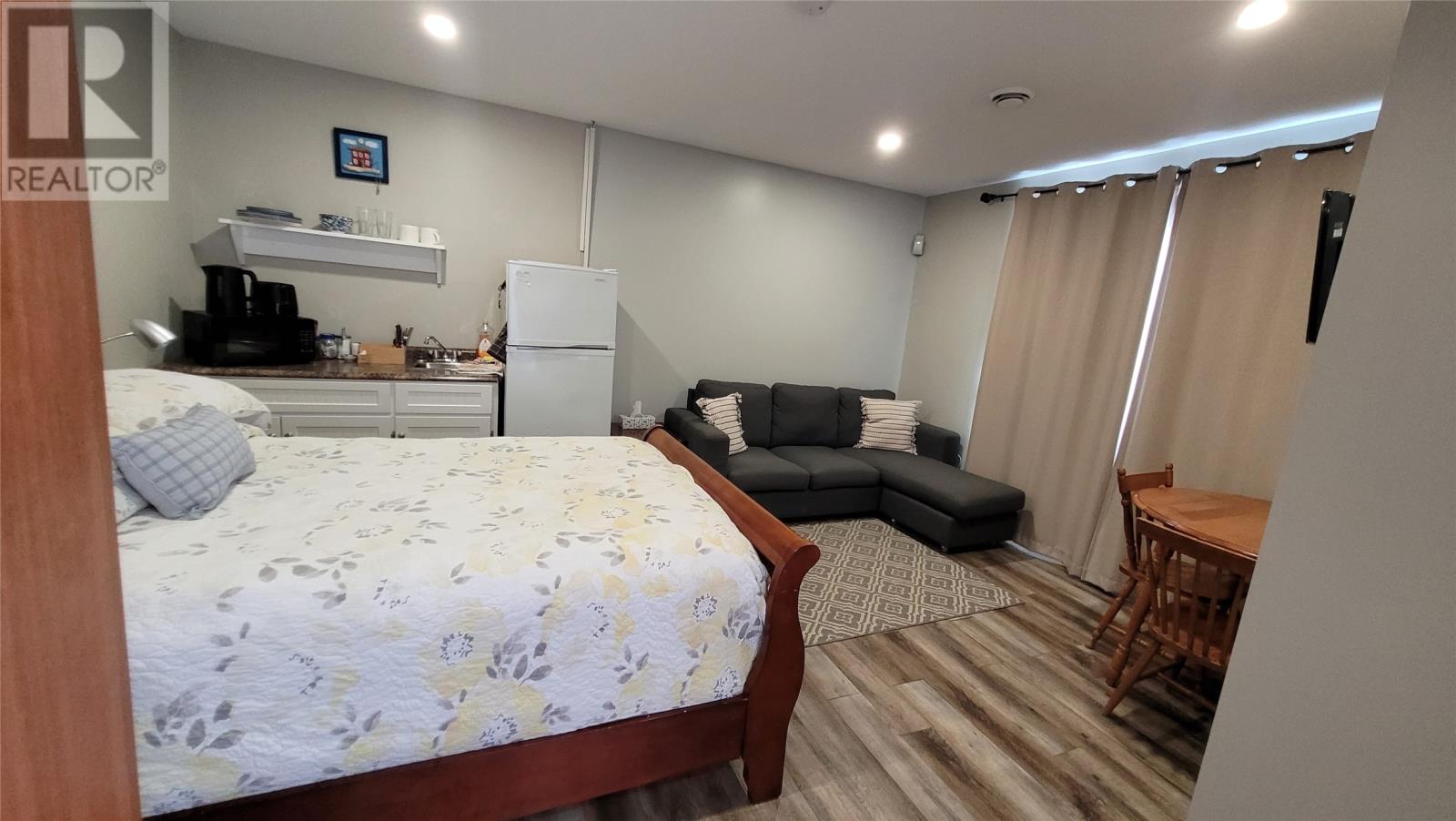 121 Water Street - 9