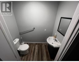 121 Water Street thumbnail 17