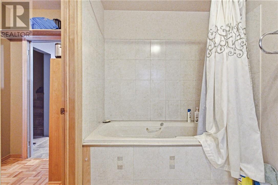 37 Diorite Street - Image 16