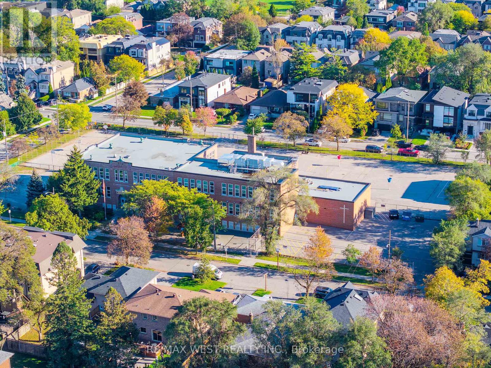 67 BURNCREST DRIVE - 37