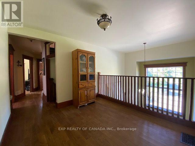 284 FIFTH AVENUE - 25
