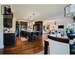 17 Dock Point Street thumbnail 12