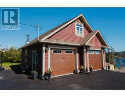 17 Dock Point Street thumbnail 4