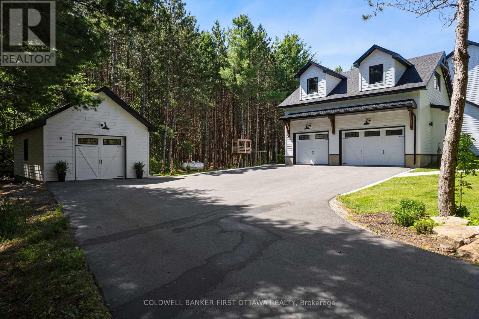 793 POWERS ROAD - Image 41
