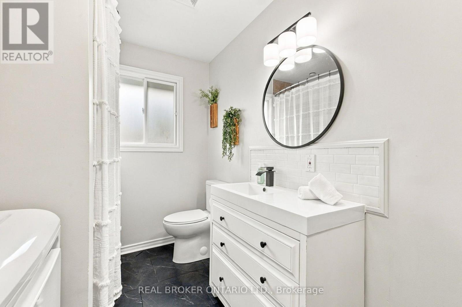 202 SANTIAGO STREET - 17