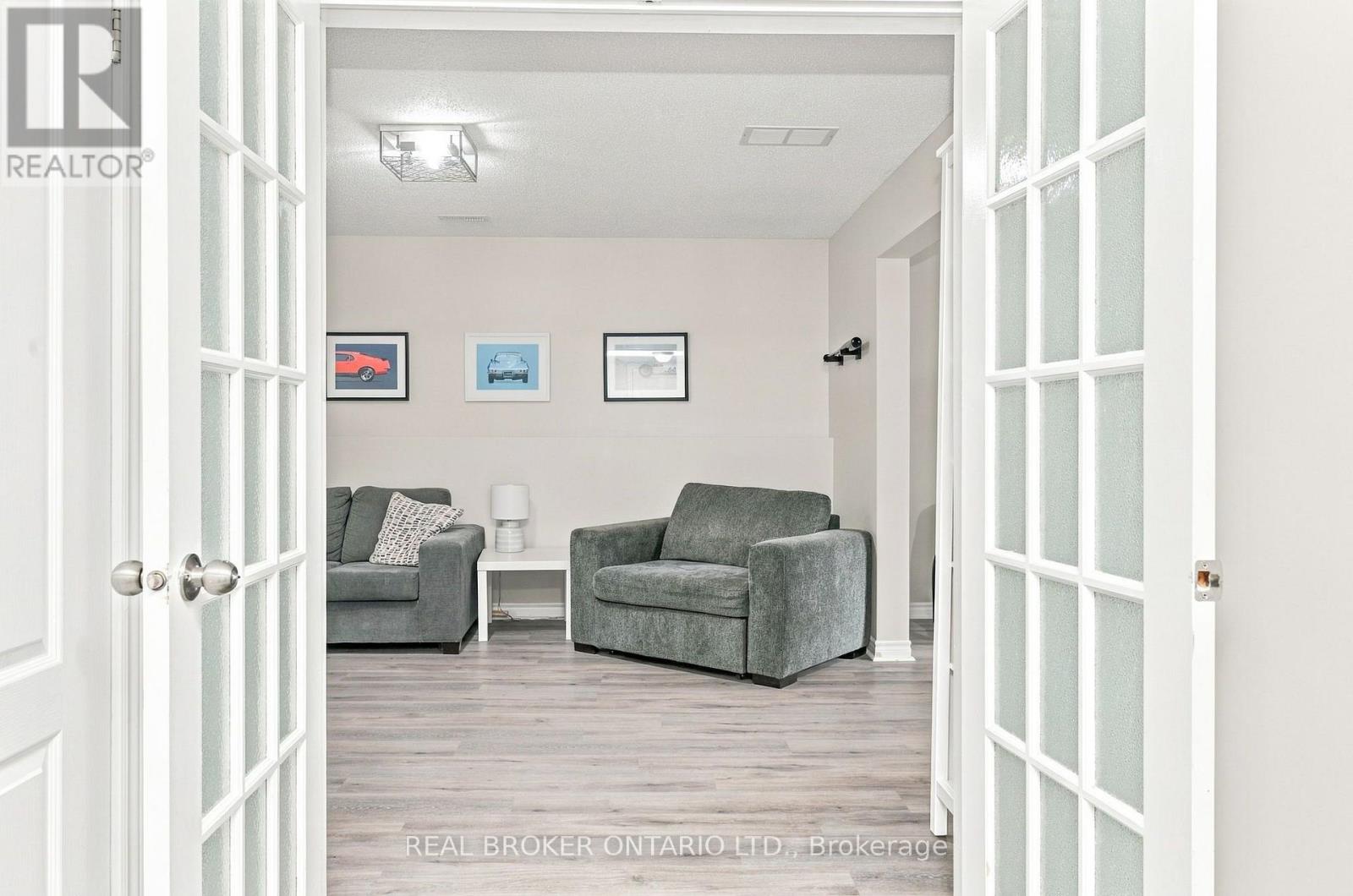 202 SANTIAGO STREET - 24