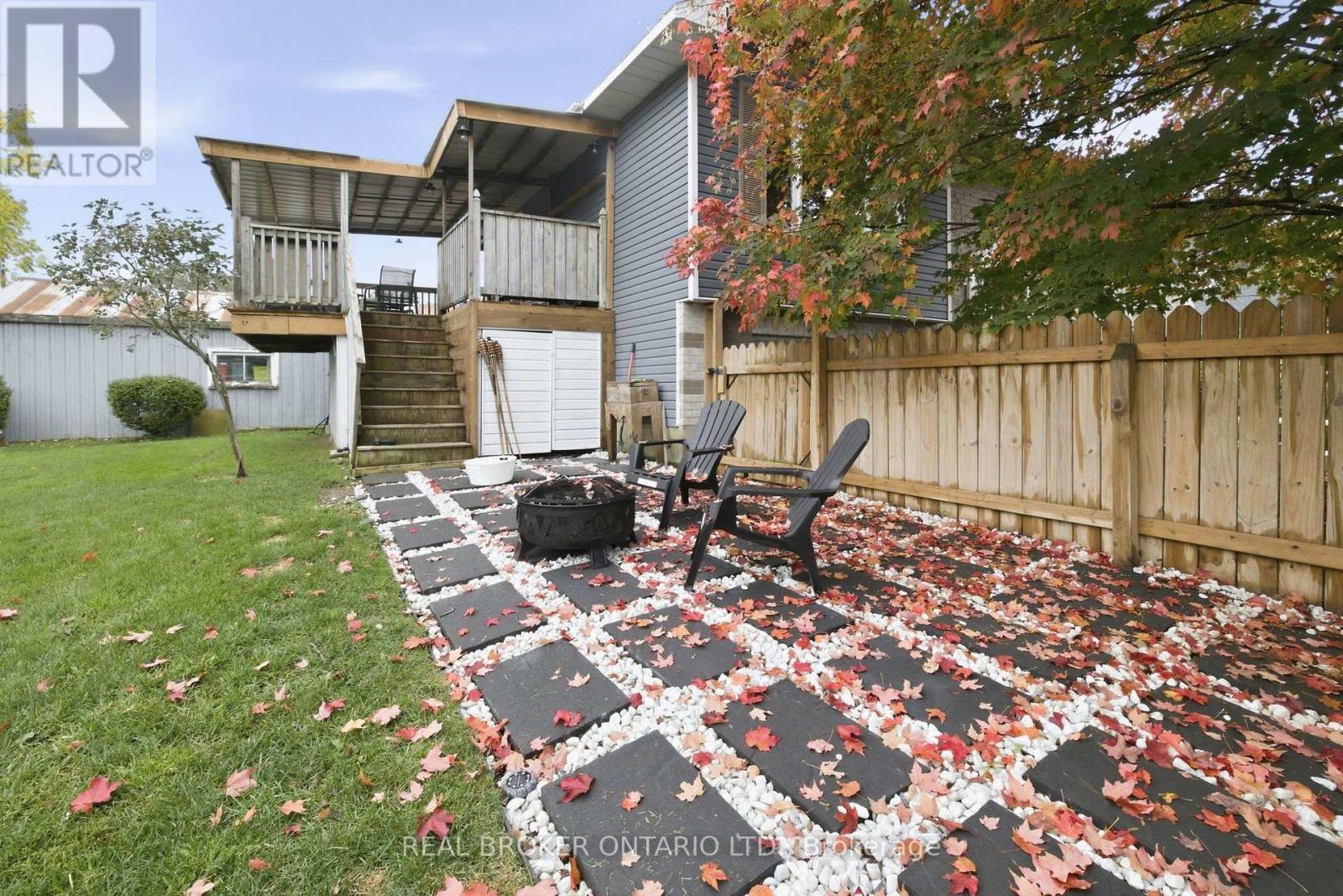 202 SANTIAGO STREET - 34