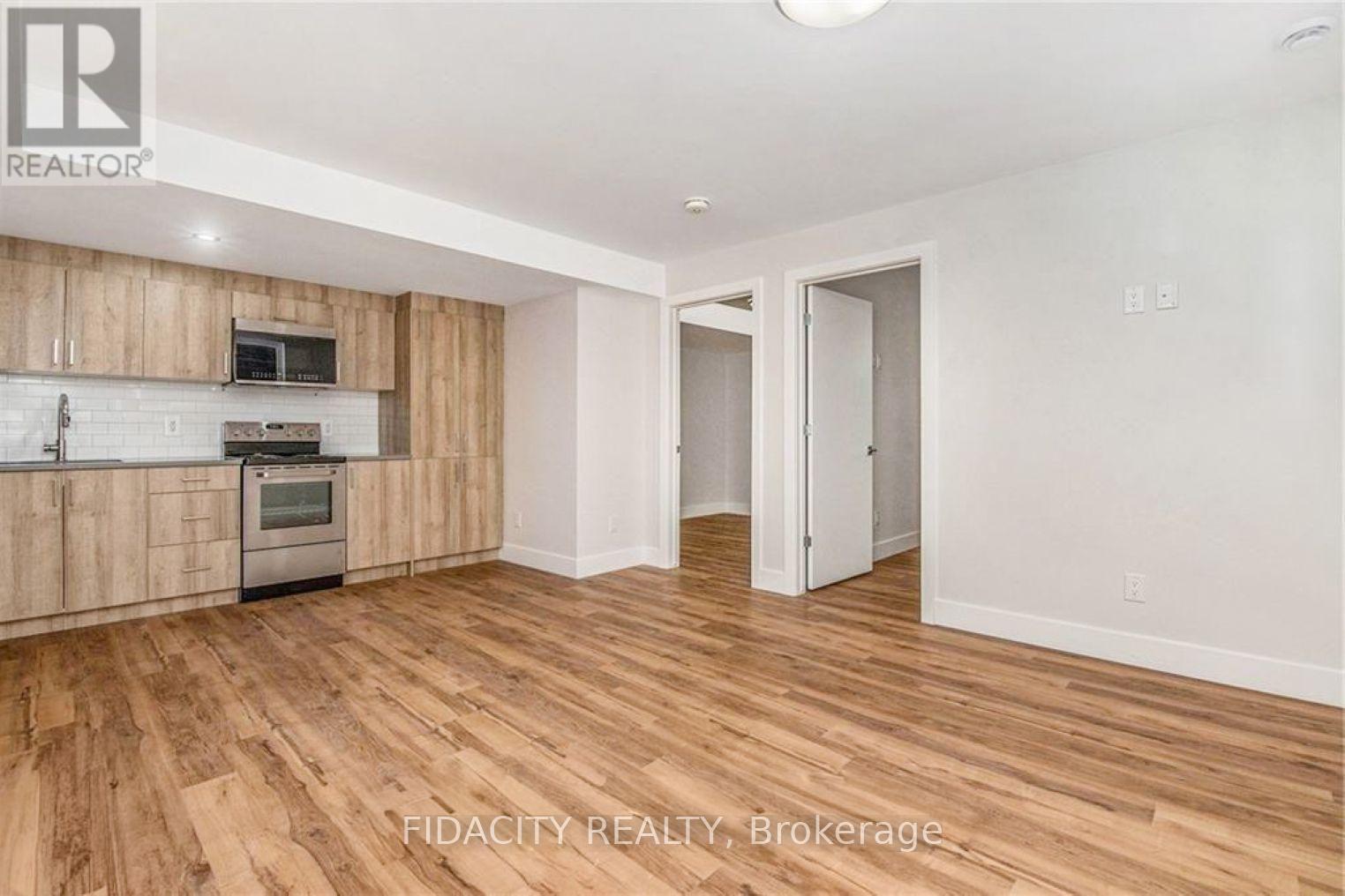 1402 MAYVIEW AVENUE - 16