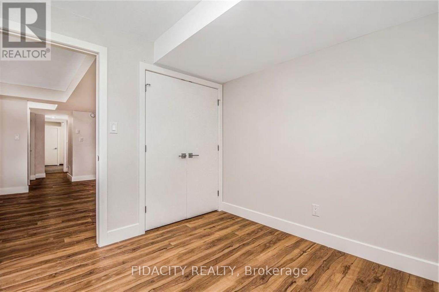1402 MAYVIEW AVENUE - 18