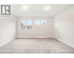 1402 Mayview Avenue, Ottawa, ON K1Z8H7 Photo 11