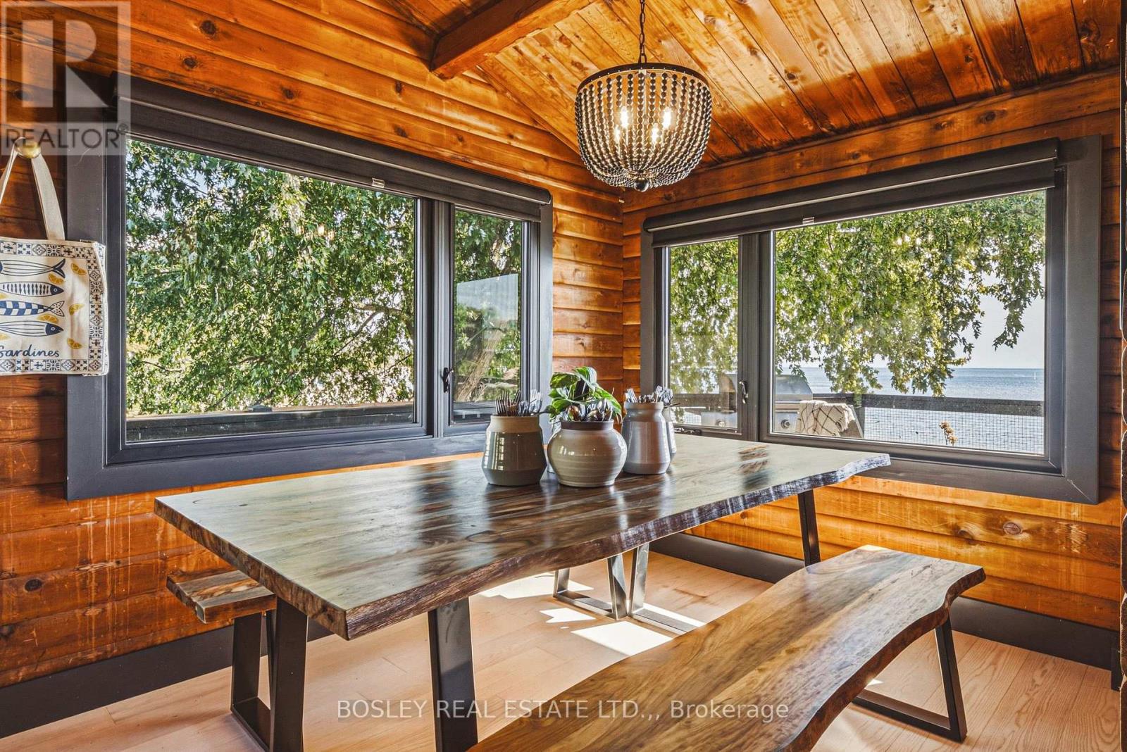 101 LIGHTHOUSE DRIVE - Image 13