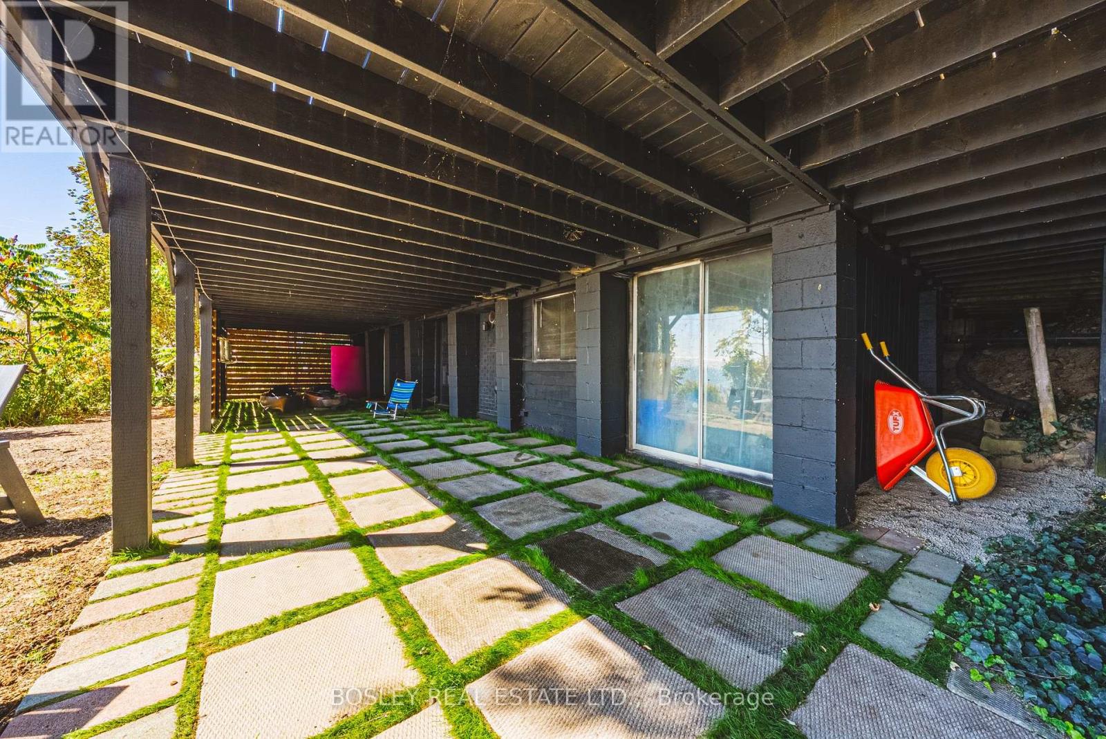 101 LIGHTHOUSE DRIVE - Image 31