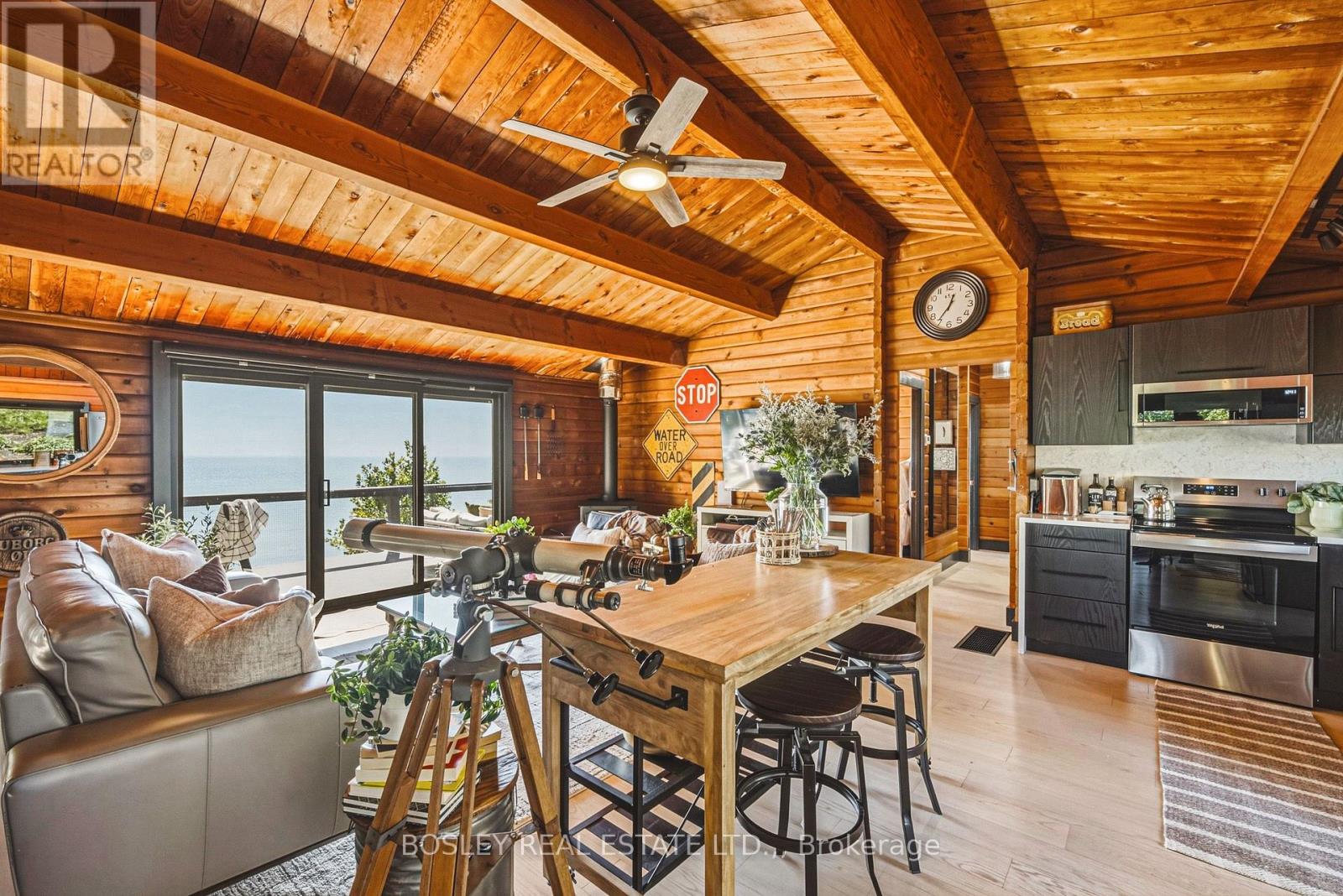 101 LIGHTHOUSE DRIVE - 8