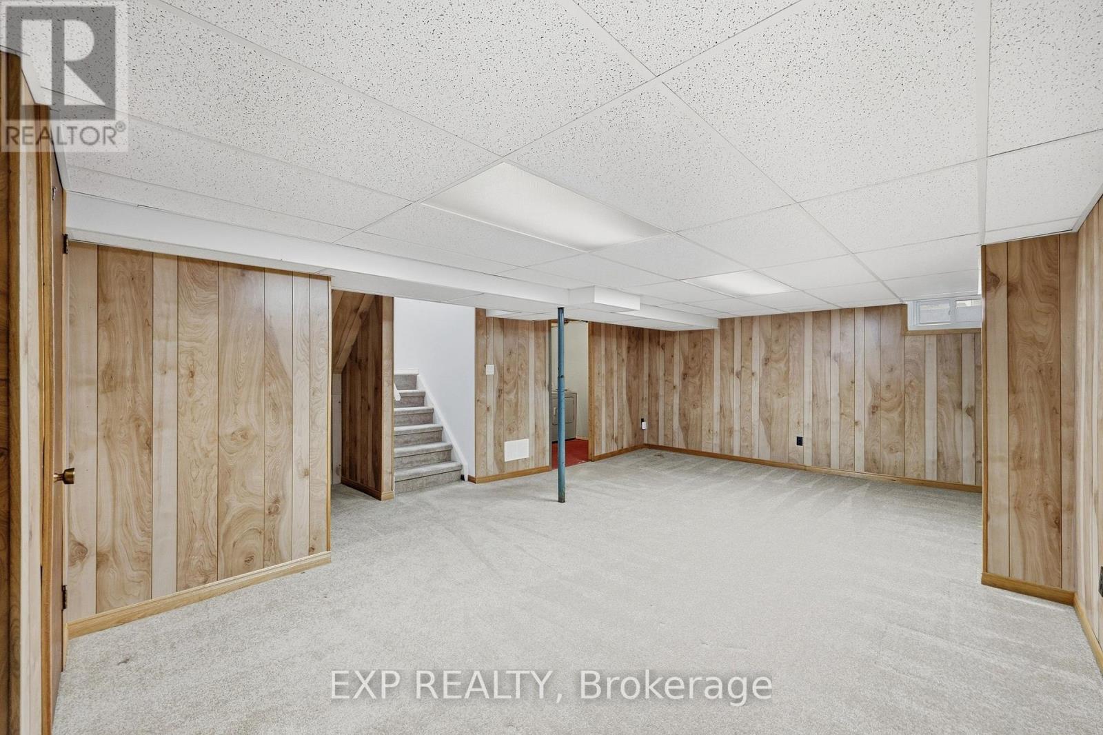 #38 195 QUEEN VICTORIA DRIVE - Image 25