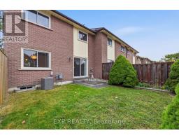 38 - 195 Queen Victoria Drive, Hamilton, ON L8W1W6 Photo 30