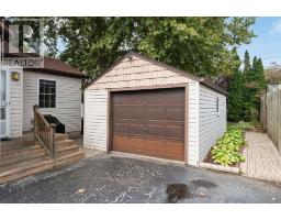 Family room - 171 Maple, Lasalle, ON N9J1N7 Photo 6