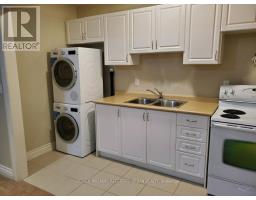 Bsmt - 523 Coldstream Avenue, Toronto, ON M6B2K7 Photo 12