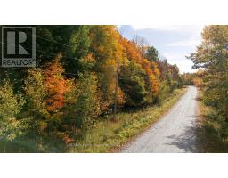 3 Maplewood Drive, Mckellar, ON P2A0B5 Photo 6