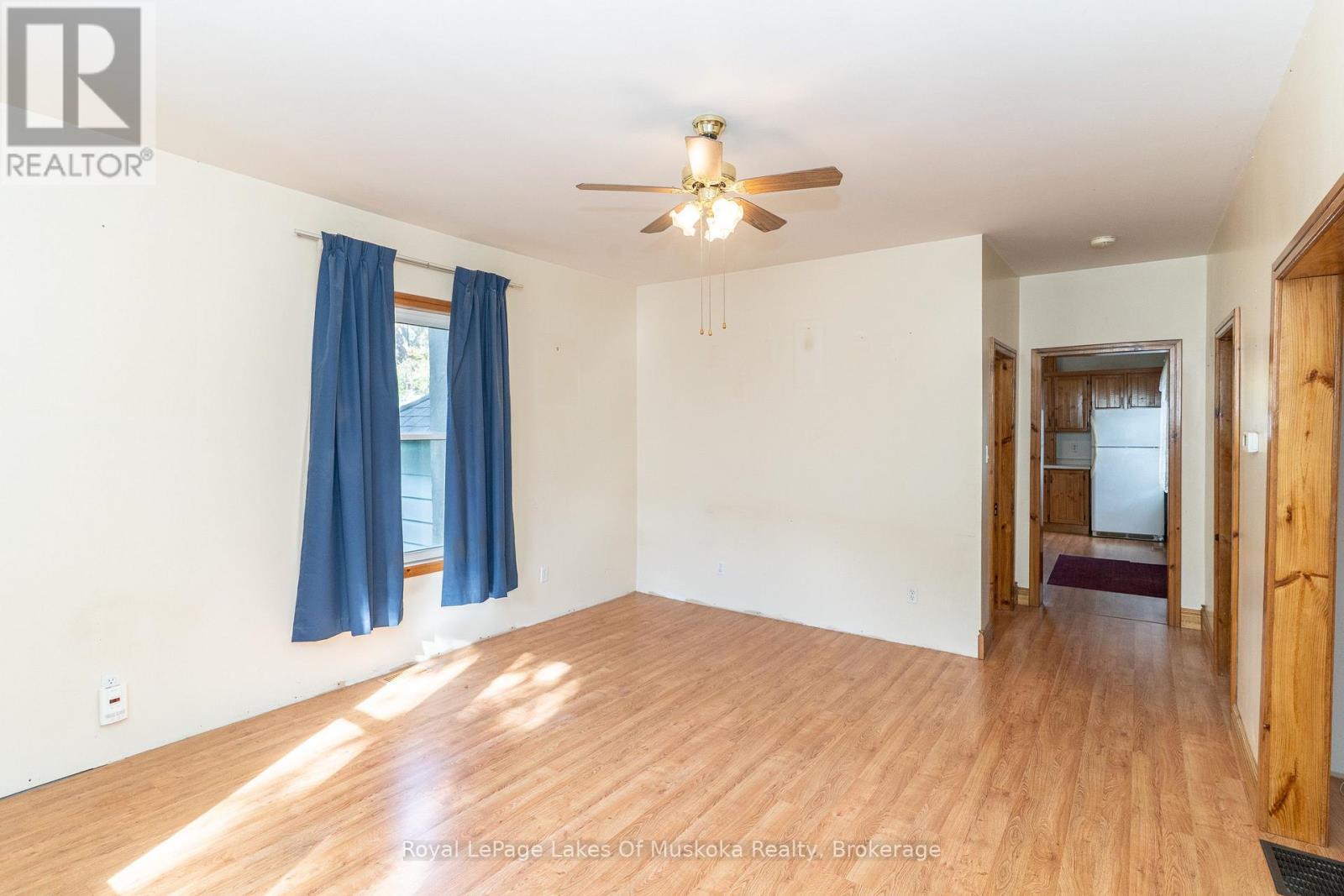 14 EWING STREET - 11
