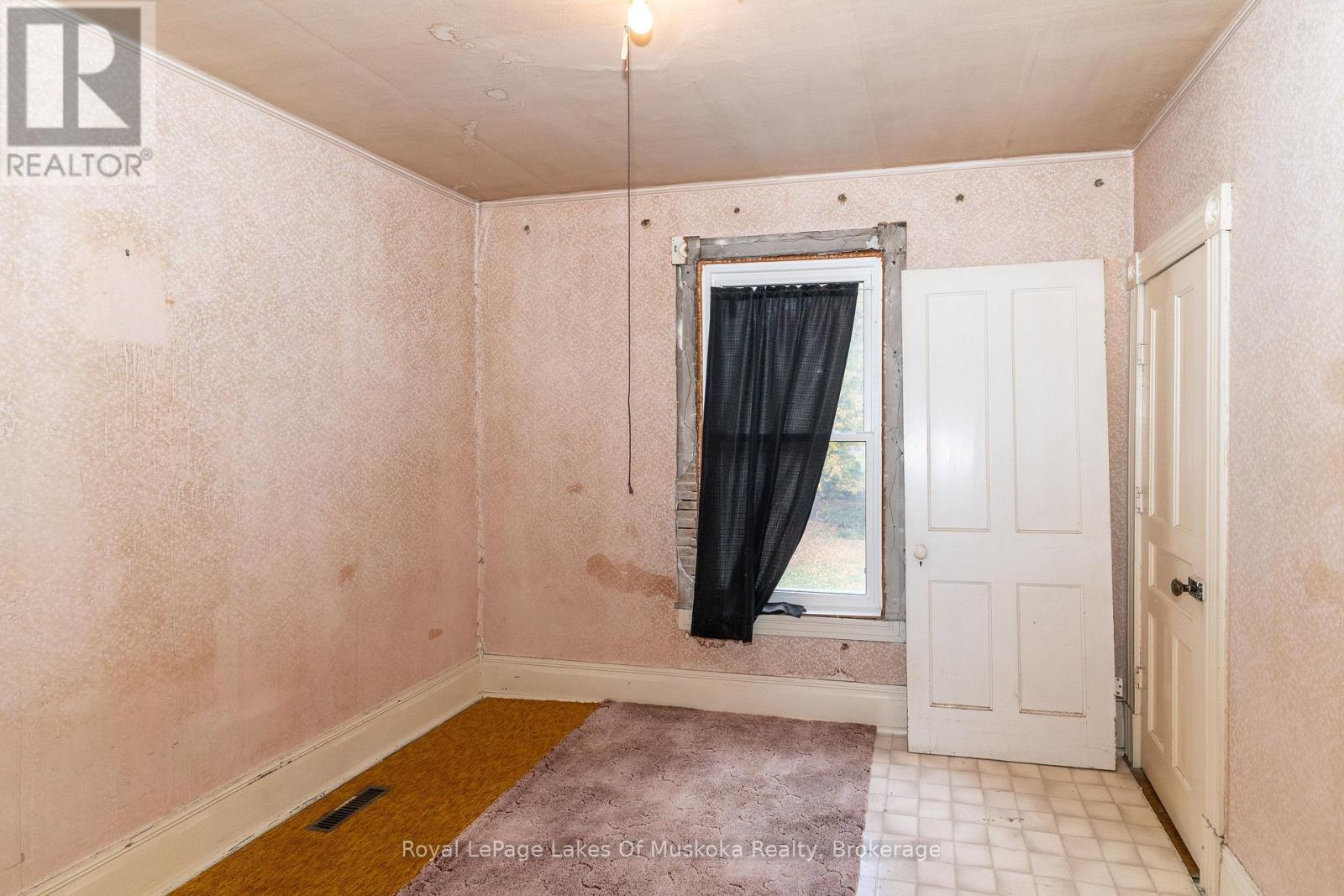 14 EWING STREET - Image 16