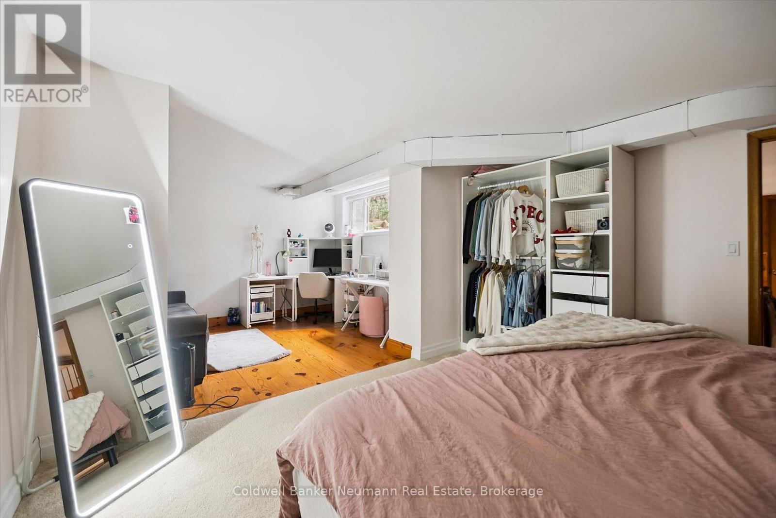 10 SKYE PLACE - 24
