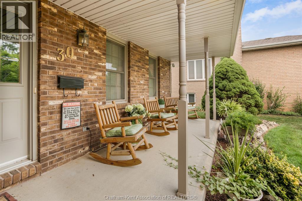 30 ORANGEWOOD BOULEVARD - Image 4