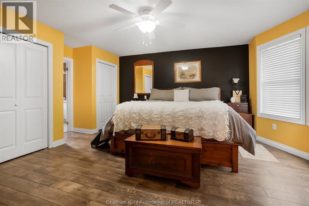 30 ORANGEWOOD BOULEVARD - 34