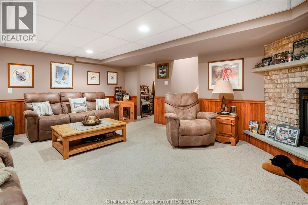 30 ORANGEWOOD BOULEVARD - 40