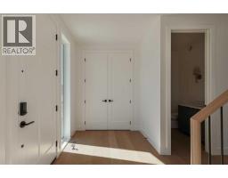 119 Greenwich Heath NW - photo 5
