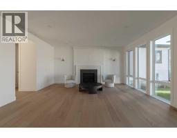 119 Greenwich Heath NW - photo 9