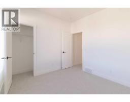 119 Greenwich Heath NW - photo 33