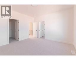 119 Greenwich Heath NW - photo 23
