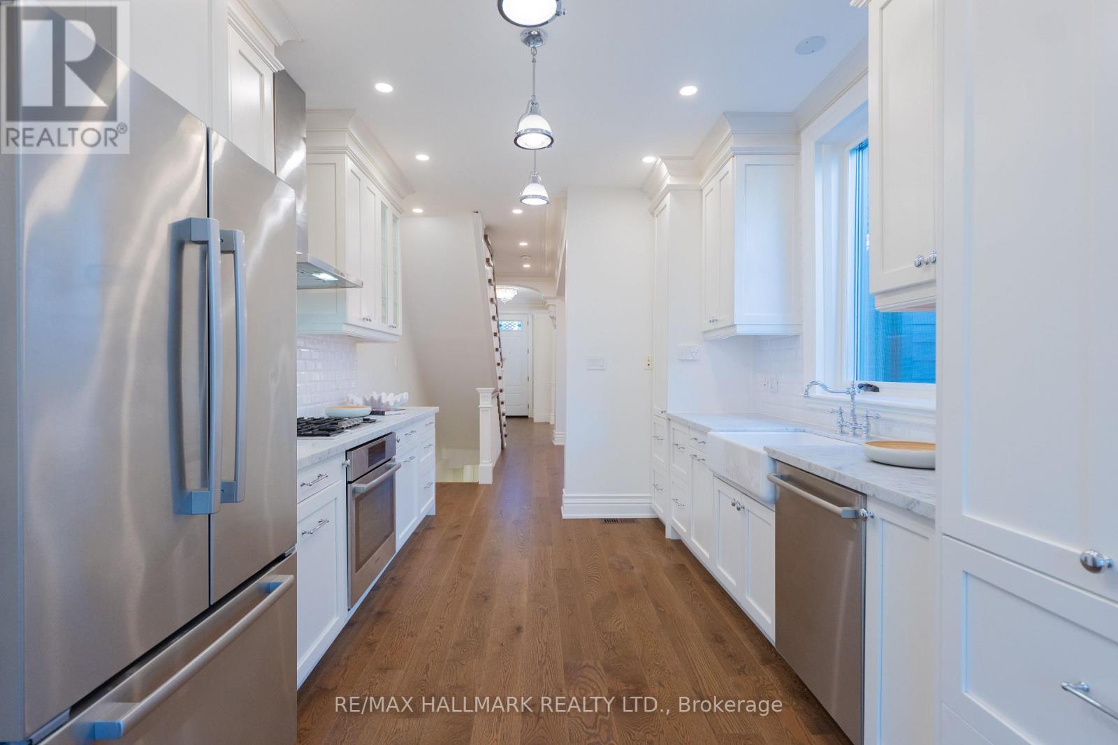 130 Simpson Avenue, Toronto, ON photo 16