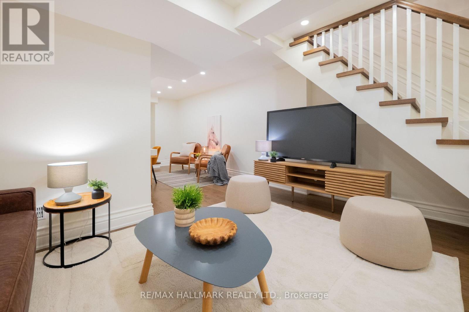 130 Simpson Avenue, Toronto, ON photo 34