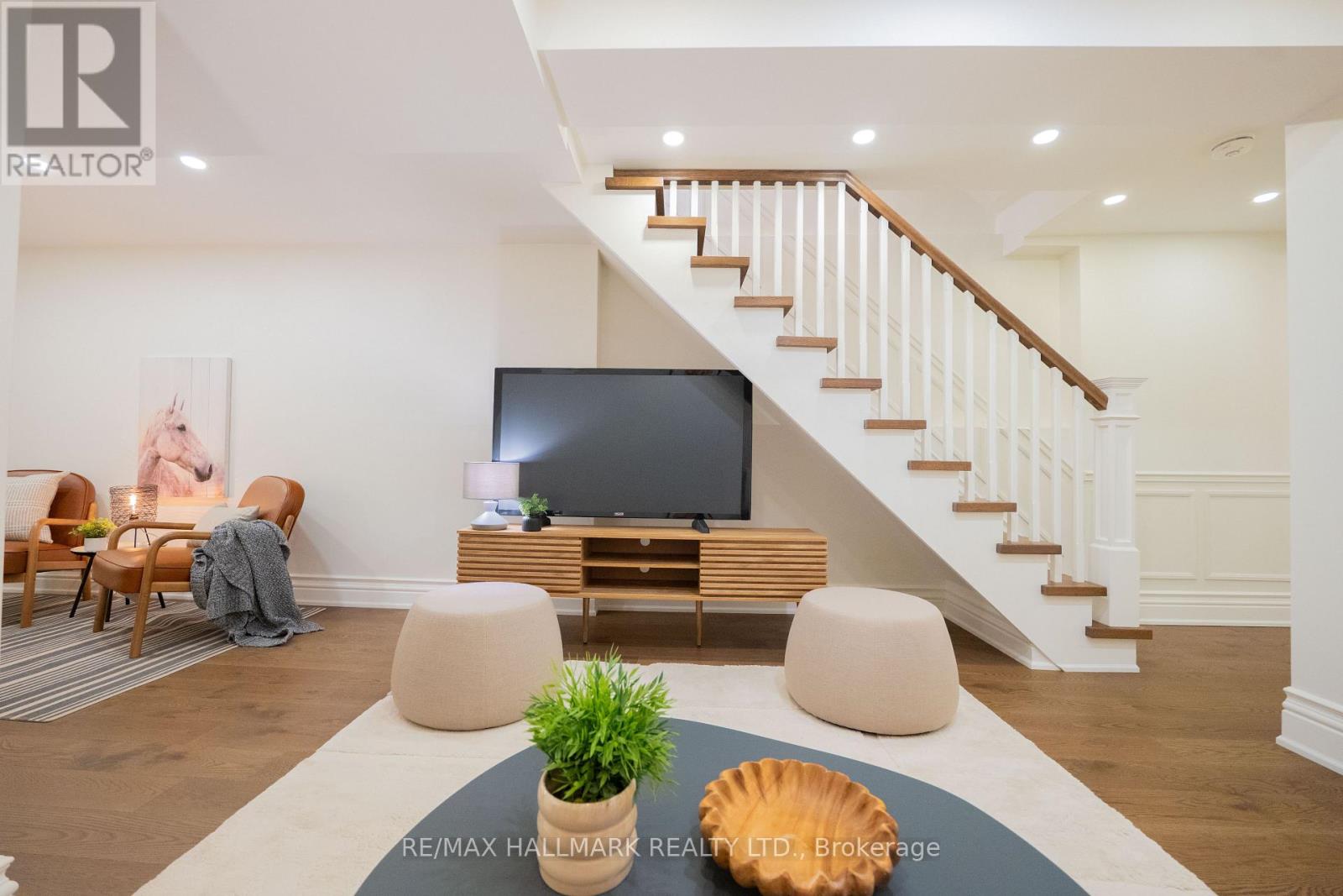 130 Simpson Avenue, Toronto, ON photo 35