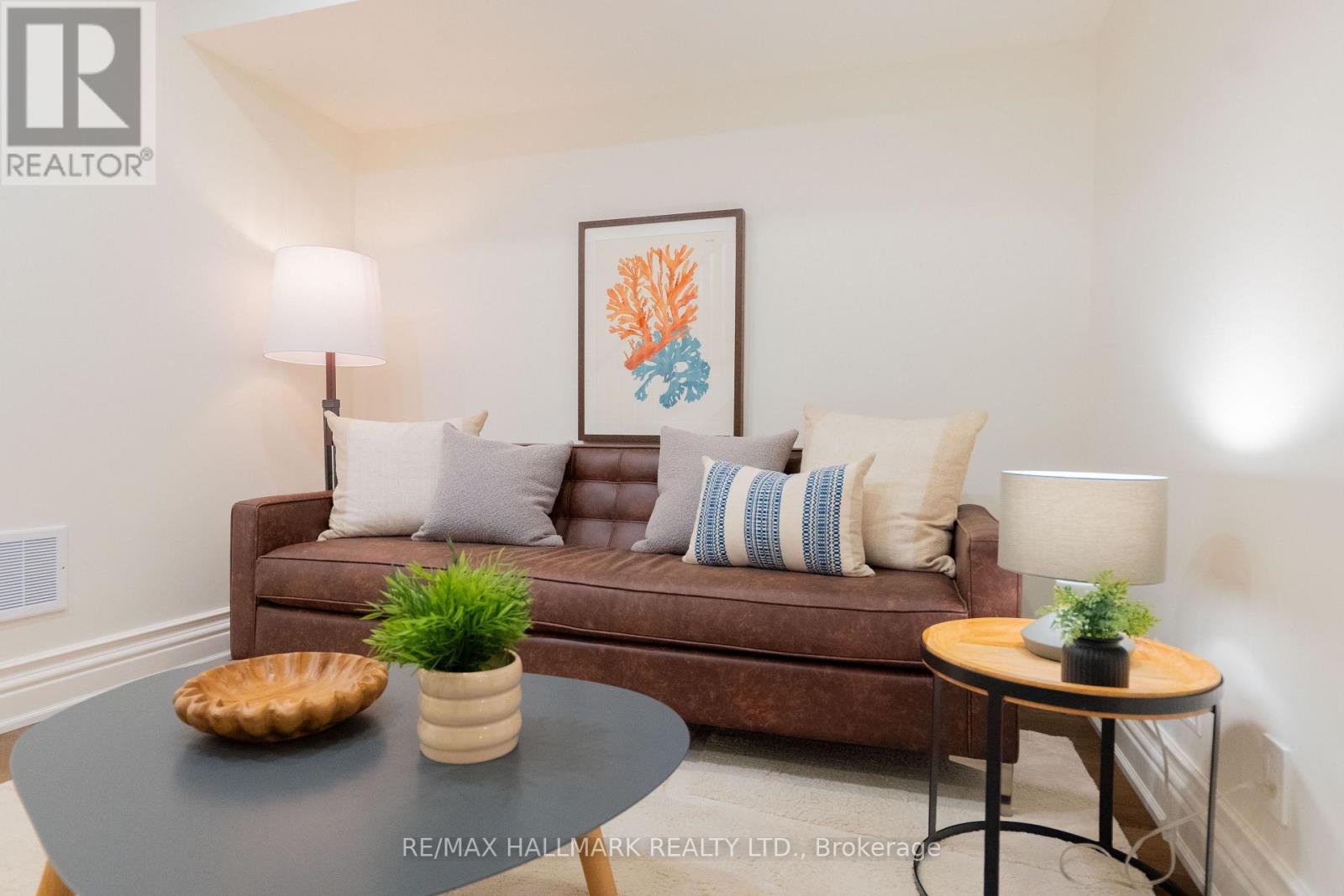 130 Simpson Avenue, Toronto, ON photo 37