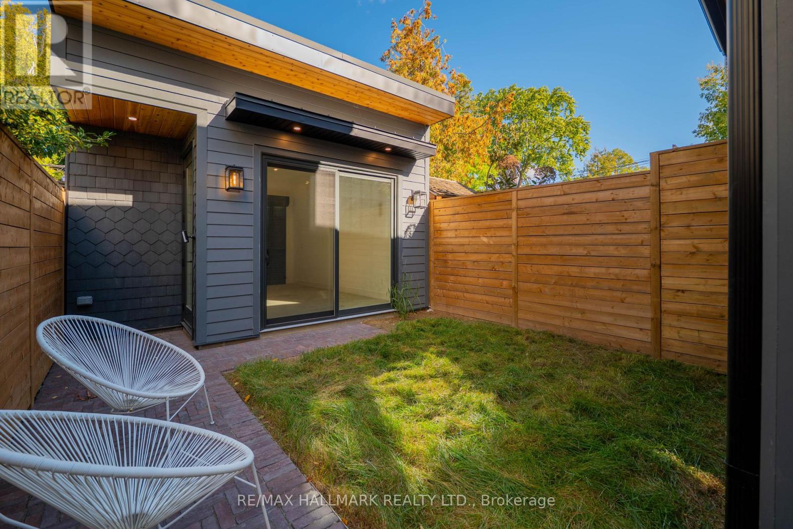 130 Simpson Avenue, Toronto, ON photo 42