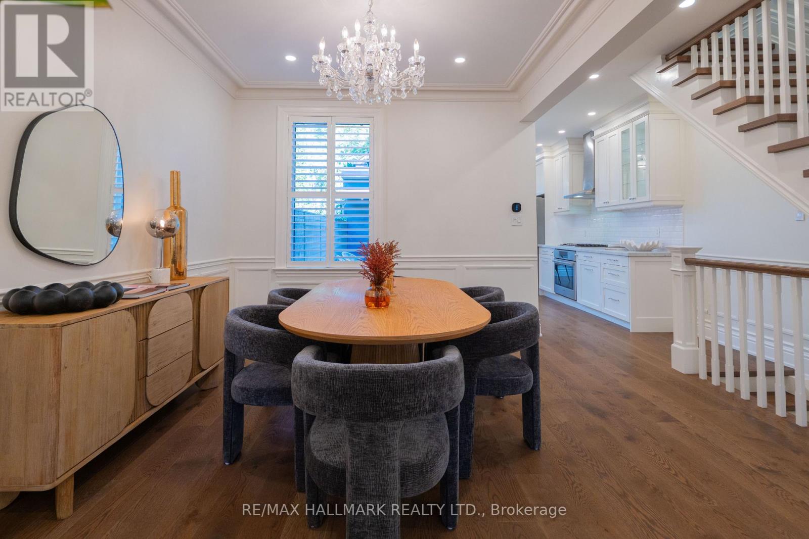 130 Simpson Avenue, Toronto, ON photo 8