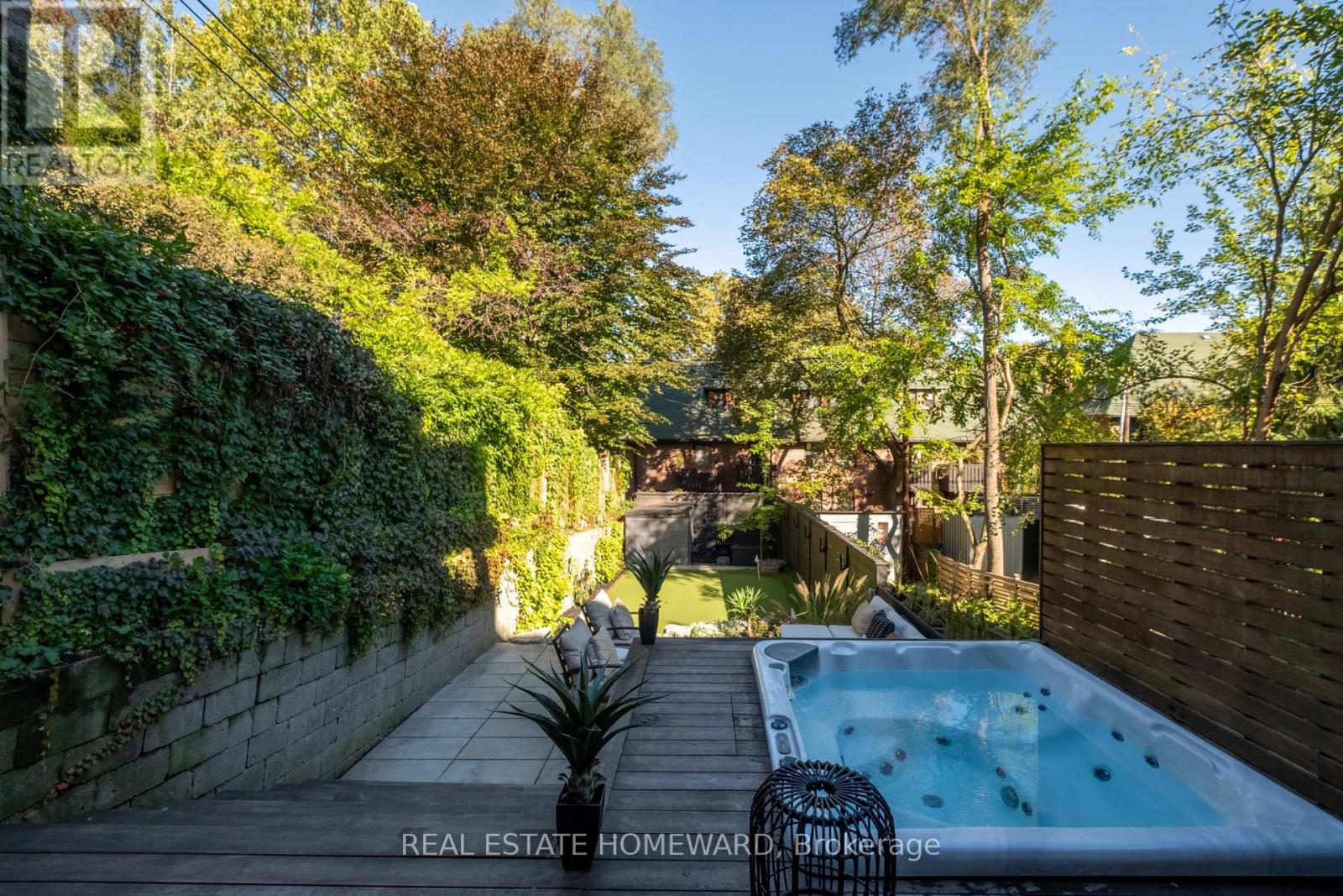 76 Withrow Avenue, Toronto, ON photo 33