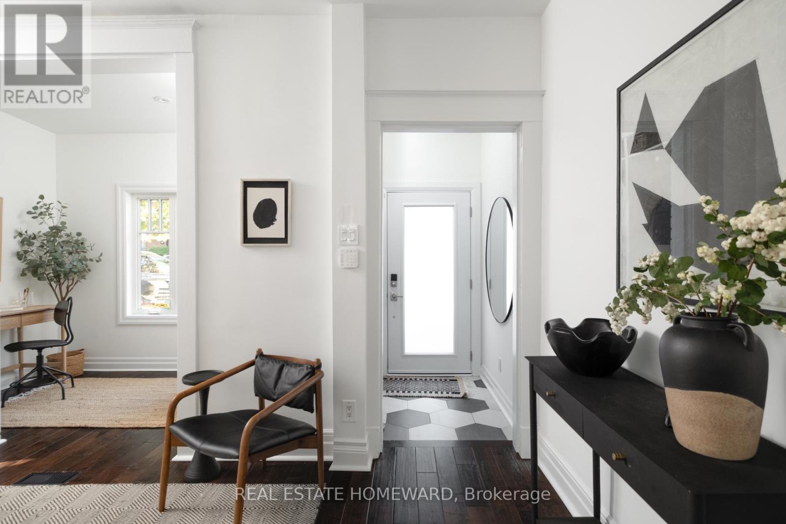 76 Withrow Avenue, Toronto, ON photo 5