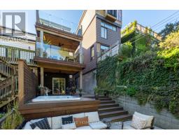 76 Withrow Avenue, Toronto, ON M4K1C9 Photo 39