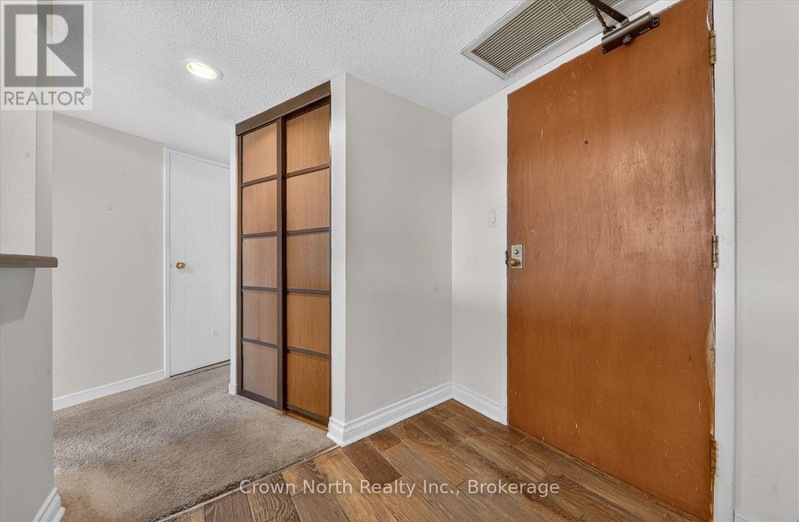 306- 150 Alton Towers Circle, Toronto, ON photo 10