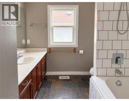2pc Bathroom - 470 Trembling Aspen Avenue, Waterloo, ON N2T2T4 Photo 10