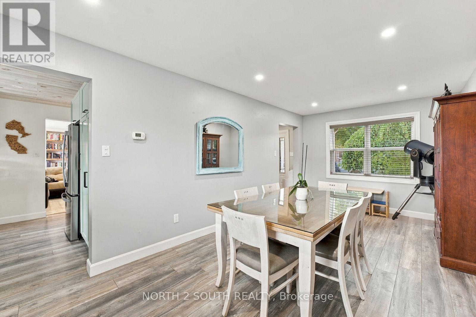 213 Melbourne Drive, Bradford West Gwillimbury, ON photo 15