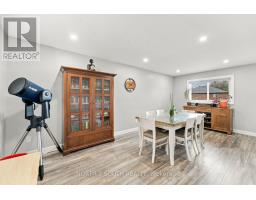213 Melbourne Drive, Bradford West Gwillimbury, ON L3Z2Y8 Photo 13