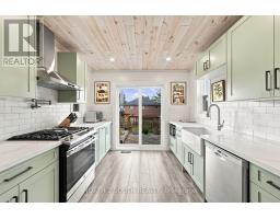 213 Melbourne Drive, Bradford West Gwillimbury, ON L3Z2Y8 Photo 19