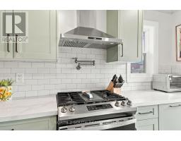 213 Melbourne Drive, Bradford West Gwillimbury, ON L3Z2Y8 Photo 23