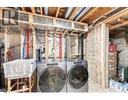 213 Melbourne Drive, Bradford West Gwillimbury, ON L3Z2Y8 Photo 39