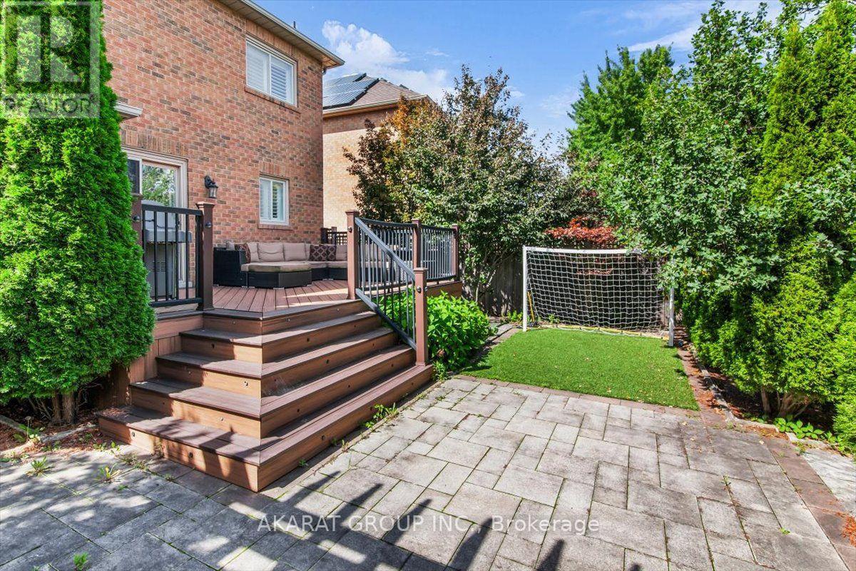 6907 GRACEFIELD DRIVE - 38